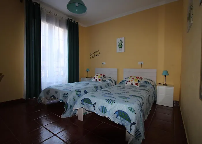 Goodhouse בית הארחה 2*